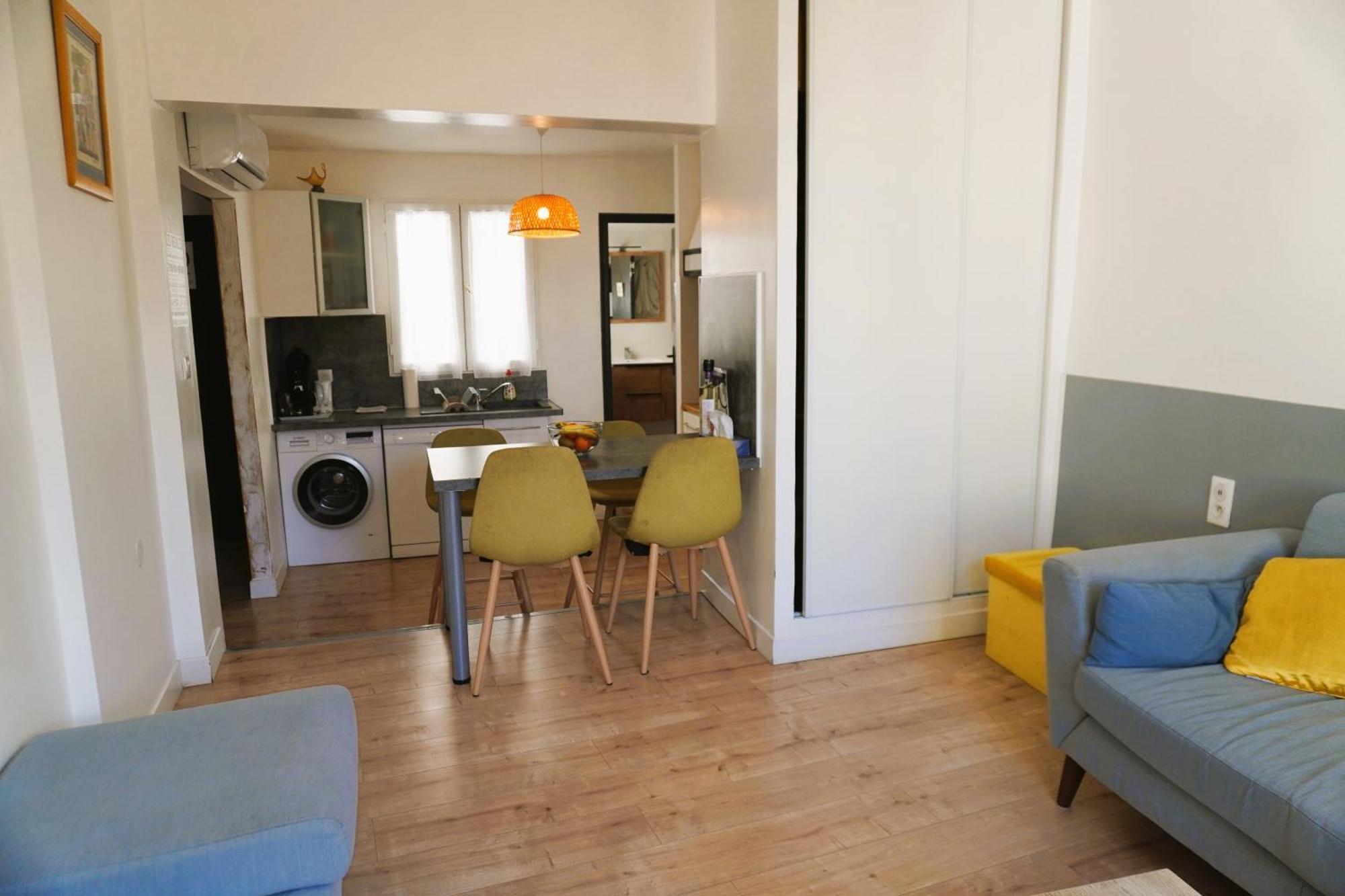 Family' Appart Narbonne Centre-Ville Clim Wi-Fi 2 Chambres ภายนอก รูปภาพ